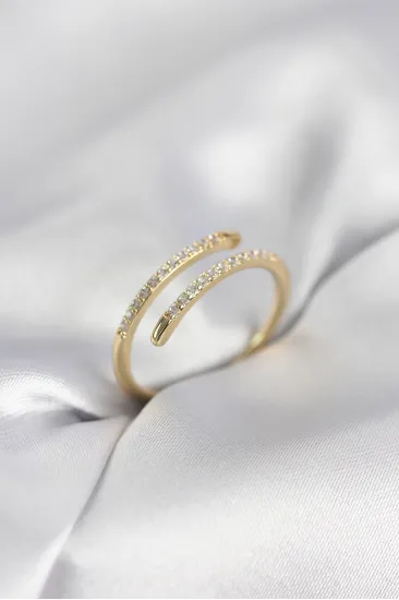Gold Renk Yılan Kuyruk Model Zirkon Taşlı Kadın Yüzük Gold Renk Yılan Kuyruk Model Zirkon Taşlı Kadın Yüzük