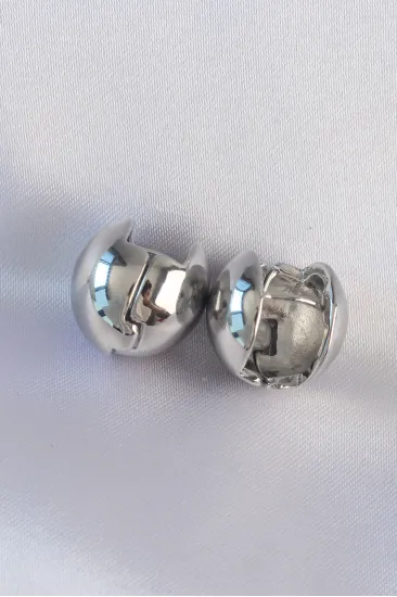 Pirinç Gümüş Renk İçi Boş Minimal Topçuk Küpe Pirinç Gümüş Renk İçi Boş Minimal Topçuk Küpe