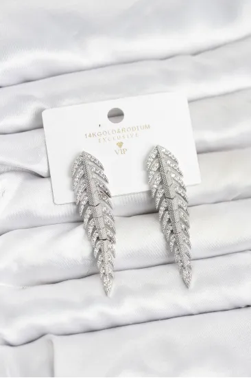 Pirinç Gümüş Renk Balık Sırtı Model Zirkon Taşlı Kadın Küpe Pirinç Gümüş Renk Balık Sırtı Model Zirkon Taşlı Kadın Küpe
