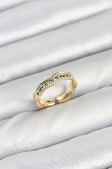 Pirinç Gold Renk Zirkon Taşlı Vintage Kadın Yüzük Pirinç Gold Renk Zirkon Taşlı Vintage Kadın Yüzük
