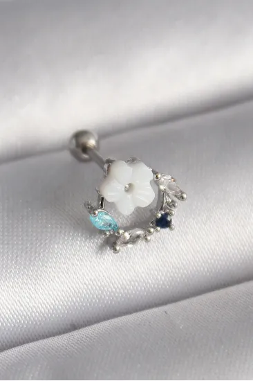 316L Çelik Gümüş Renk Zirkon Taş Detay Beyaz Çiçek Model Tragus Piercing 316L Çelik Gümüş Renk Zirkon Taş Detay Beyaz Çiçek Model Tragus Piercing