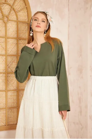 Kadın Ekstra Uzun Duble Kol / Yakası Yırtmaçlı Salaş Sweatshirt Bluz 700-3470187 Kadın Ekstra Uzun Duble Kol / Yakası Yırtmaçlı Salaş Sweatshirt Bluz 700-3470187