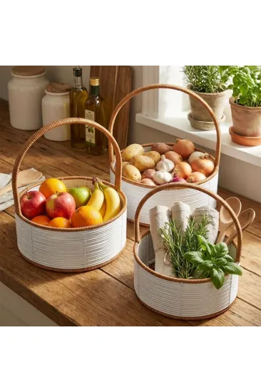 3 Boy İç İçe Geçebilen Plastik Rattan Sepetler–Beyaz Renkli,Kahverengi Saplı, Çok Amaçlı Düzenleyici ve Sunum Sepeti Seti (5637) 3 Boy İç İçe Geçebilen Plastik Rattan Sepetler–Beyaz Renkli,Kahverengi Saplı, Çok Amaçlı Düzenleyici ve Sunum Sepeti Seti (5637)