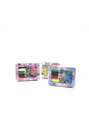 METAL KUTU DİKİŞ SETİ İPLİK - MEZURA - TEKSTİL MAKASI - İĞNE - YÜZÜK (5637) METAL KUTU DİKİŞ SETİ İPLİK - MEZURA - TEKSTİL MAKASI - İĞNE - YÜZÜK (5637)