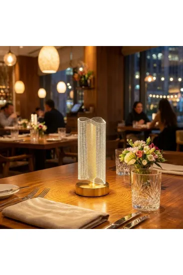 Dalgalı Silindirik Kristal Çizgili Model LED Masa Lambası – Gold Tabanlı, Dokunmatik, 3 Renk Işık Modlu, Şarjlı Modern Dekoratif Gece Lambası (5637) Dalgalı Silindirik Kristal Çizgili Model LED Masa Lambası – Gold Tabanlı, Dokunmatik, 3 Renk Işık Modlu, Şarjlı Modern Dekoratif Gece Lambası (5637)