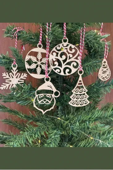 6 Parça Kırmızı Beyaz İpli Noel Babalı ve Kar Tanesi Model Ahşap Yılbaşı Ağaç Süsü (5637) 6 Parça Kırmızı Beyaz İpli Noel Babalı ve Kar Tanesi Model Ahşap Yılbaşı Ağaç Süsü (5637)