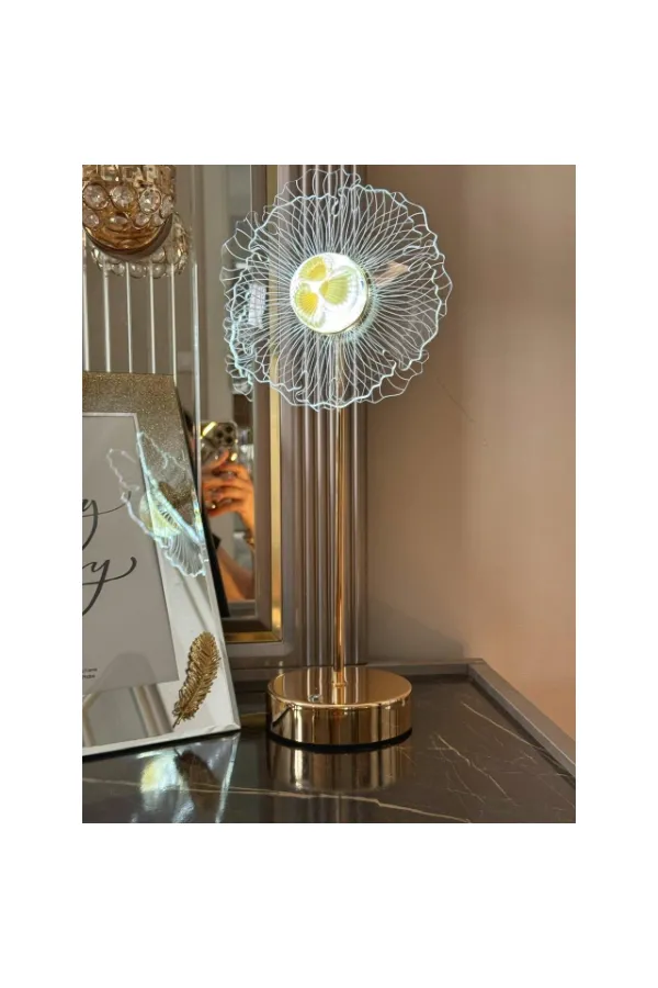 Çiçek Tasarımlı LED Masa Lambası Çiçek Tasarımlı LED Masa Lambası