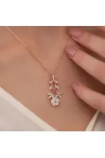 Gümüş Rose Beyaz Bahar Çiçeği Kolye Gümüş Rose Beyaz Bahar Çiçeği Kolye
