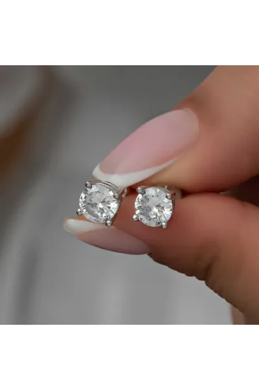 Gümüş 4 mm Beyaz Zirkon Tek Taş Kadın Küpe Gümüş 4 mm Beyaz Zirkon Tek Taş Kadın Küpe