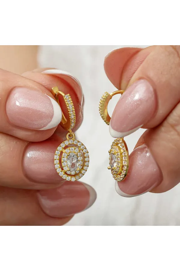 Gümüş Gold Oval Taşlı Sallantılı Küpe Gümüş Gold Oval Taşlı Sallantılı Küpe