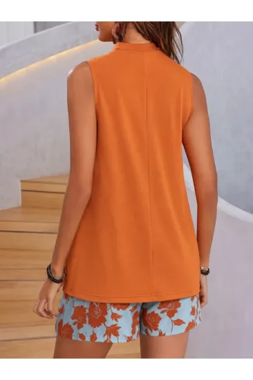 Kadın Askılı V Yakalı Sandy Bluz Ve Desenli Short Ikili Takım Kadın Askılı V Yakalı Sandy Bluz Ve Desenli Short Ikili Takım