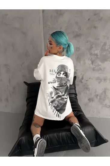 Kadın Kısa Kol Tişört Bisiklet Yaka Filistin Poşülü Baskılı T-Shirt - Beyaz Kadın Kısa Kol Tişört Bisiklet Yaka Filistin Poşülü Baskılı T-Shirt - Beyaz
