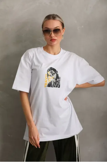 Kadın Baskılı T-Shirt Kısa Kol Bisiklet Yaka Oversize Rahat Kalıp Günlük Tişört - Beyaz Kadın Baskılı T-Shirt Kısa Kol Bisiklet Yaka Oversize Rahat Kalıp Günlük Tişört - Beyaz