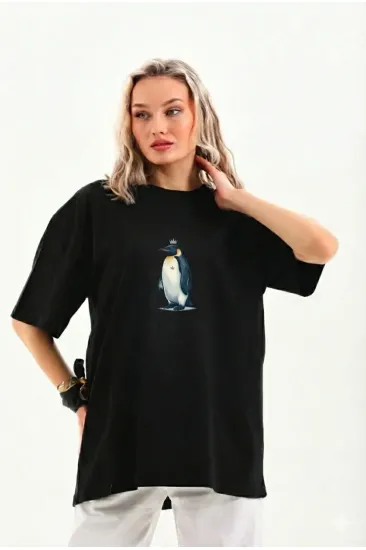 Kadın T-Shirt Penguen Baskılı Bisiklet Yaka Kısa kol yazlık Tişört - Siyah Kadın T-Shirt Penguen Baskılı Bisiklet Yaka Kısa kol yazlık Tişört - Siyah