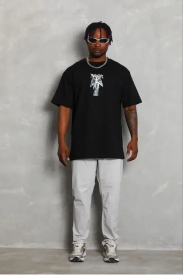 Erkek Baskılı T-Shirt Kısa Kol Bisiklet Yaka Regular Fit Tişört - Siyah Erkek Baskılı T-Shirt Kısa Kol Bisiklet Yaka Regular Fit Tişört - Siyah