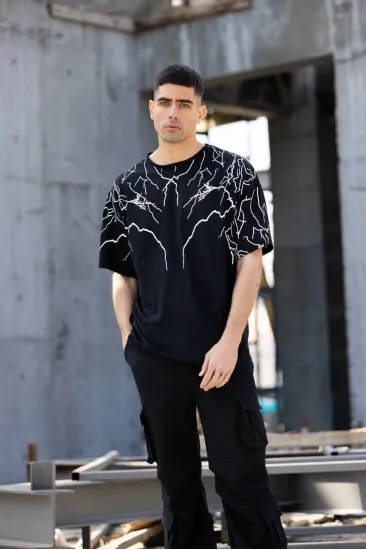 Erkek Yıldırım şimşek Baskılı T-Shirt Kısa Kol Bisiklet Yaka Tişört - Siyah Erkek Yıldırım şimşek Baskılı T-Shirt Kısa Kol Bisiklet Yaka Tişört - Siyah