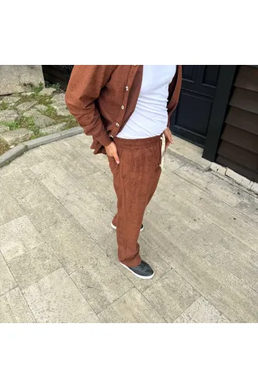Erkek Fitilli Kadife Cepli Buggy Pantolon Oversize Rahat Kalıp - Kahverengi Erkek Fitilli Kadife Cepli Buggy Pantolon Oversize Rahat Kalıp - Kahverengi