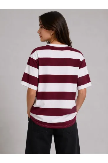 Kadın Çizgili Oversize Tişört Bisiklet Yaka Kısa Kol Yazlık T-Shirt - Bordo Kadın Çizgili Oversize Tişört Bisiklet Yaka Kısa Kol Yazlık T-Shirt - Bordo