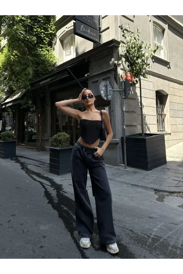 Kadın Arkadan Yırtmaçlı Jeans Kot Palazzo Pantolon - Siyah Kadın Arkadan Yırtmaçlı Jeans Kot Palazzo Pantolon - Siyah