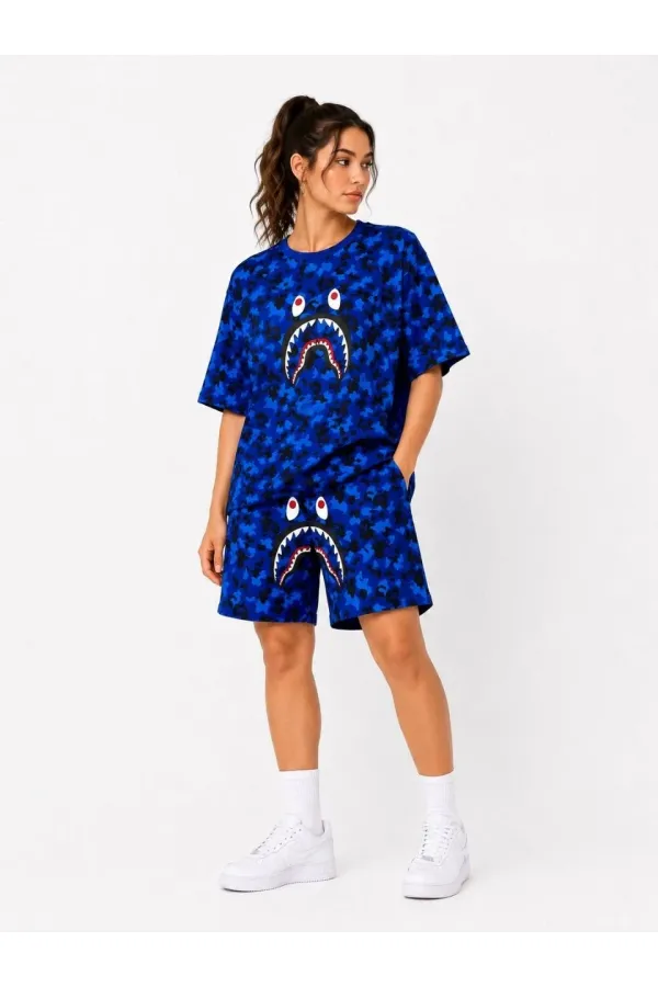 Kadın Oversize Kalıp Pubg Bape X Shark Nakışlı Cepli Şort Takım - Mavi Kadın Oversize Kalıp Pubg Bape X Shark Nakışlı Cepli Şort Takım - Mavi