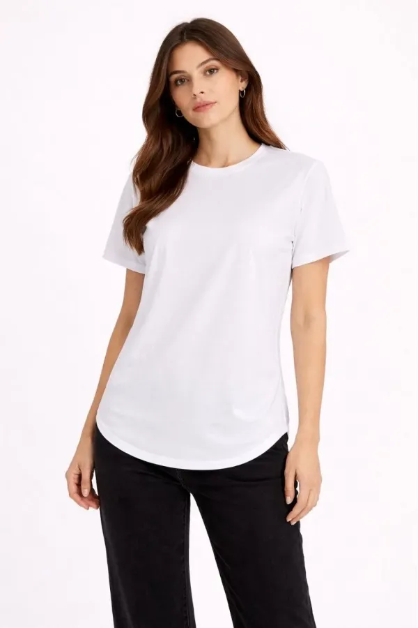 Kadın Basic T-Shirt Kısa Kol Bisiklet Yaka Oval Kesim Tişört - Beyaz Kadın Basic T-Shirt Kısa Kol Bisiklet Yaka Oval Kesim Tişört - Beyaz