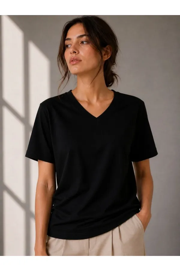 Kadın V Yaka Basic Tişört Kısa Kol Yazlık Regular Fit T-Shirt - Siyah Kadın V Yaka Basic Tişört Kısa Kol Yazlık Regular Fit T-Shirt - Siyah