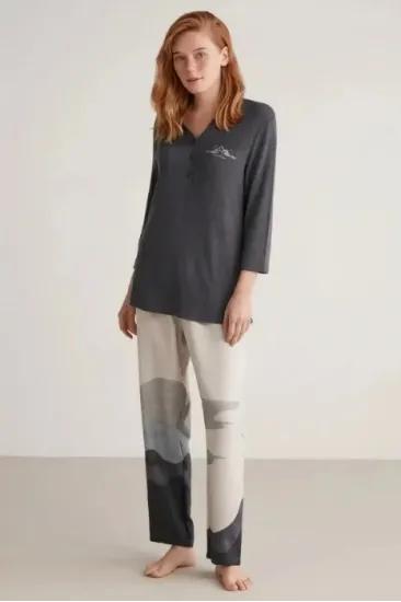 Nautıca W604 Kadın Patlı V Yaka Uzun Kollu Pijama Takımı Nautıca W604 Kadın Patlı V Yaka Uzun Kollu Pijama Takımı