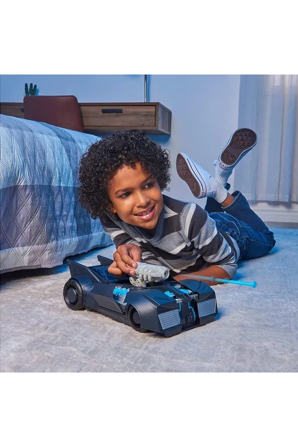 037676 DC Comics Tech Defender Batmobil -Spinmaster 037676 DC Comics Tech Defender Batmobil -Spinmaster
